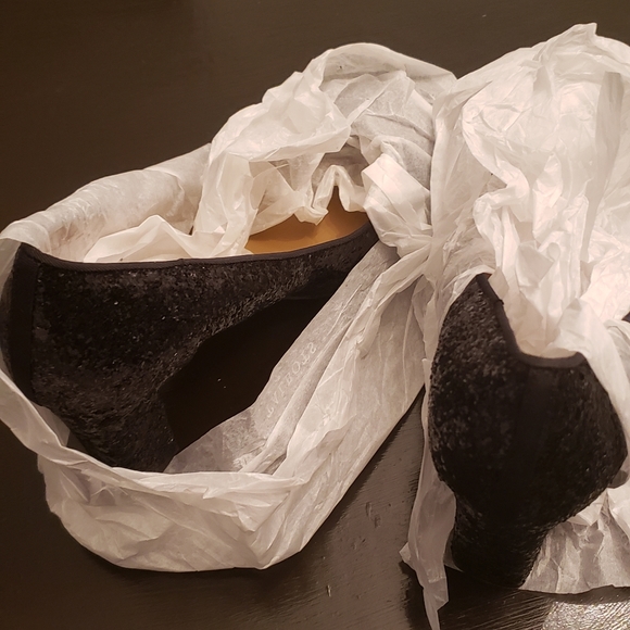 TALBOTS Heels US 8.5 Suede Leather Black Round Toe - Picture 7 of 8